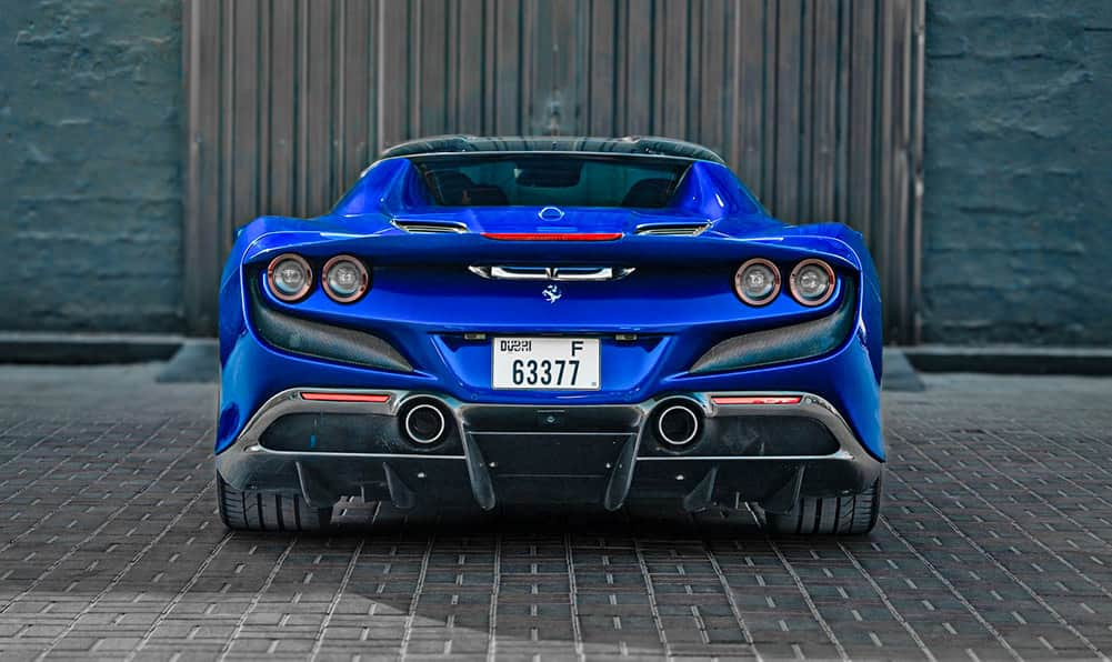 Luxury car available for rent in Dubai