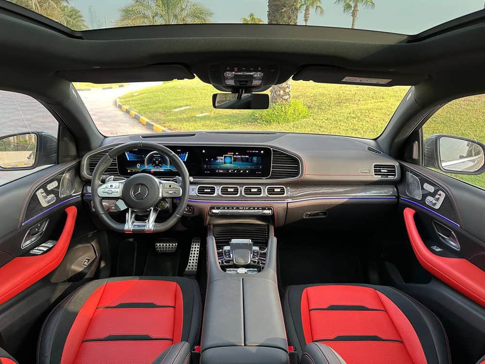 Luxury car available for rent in Dubai