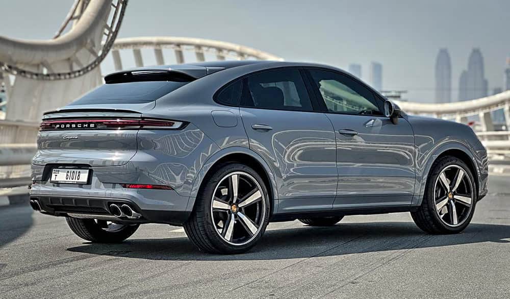 Luxury car available for rent in Dubai