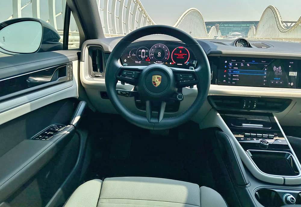 Luxury car available for rent in Dubai