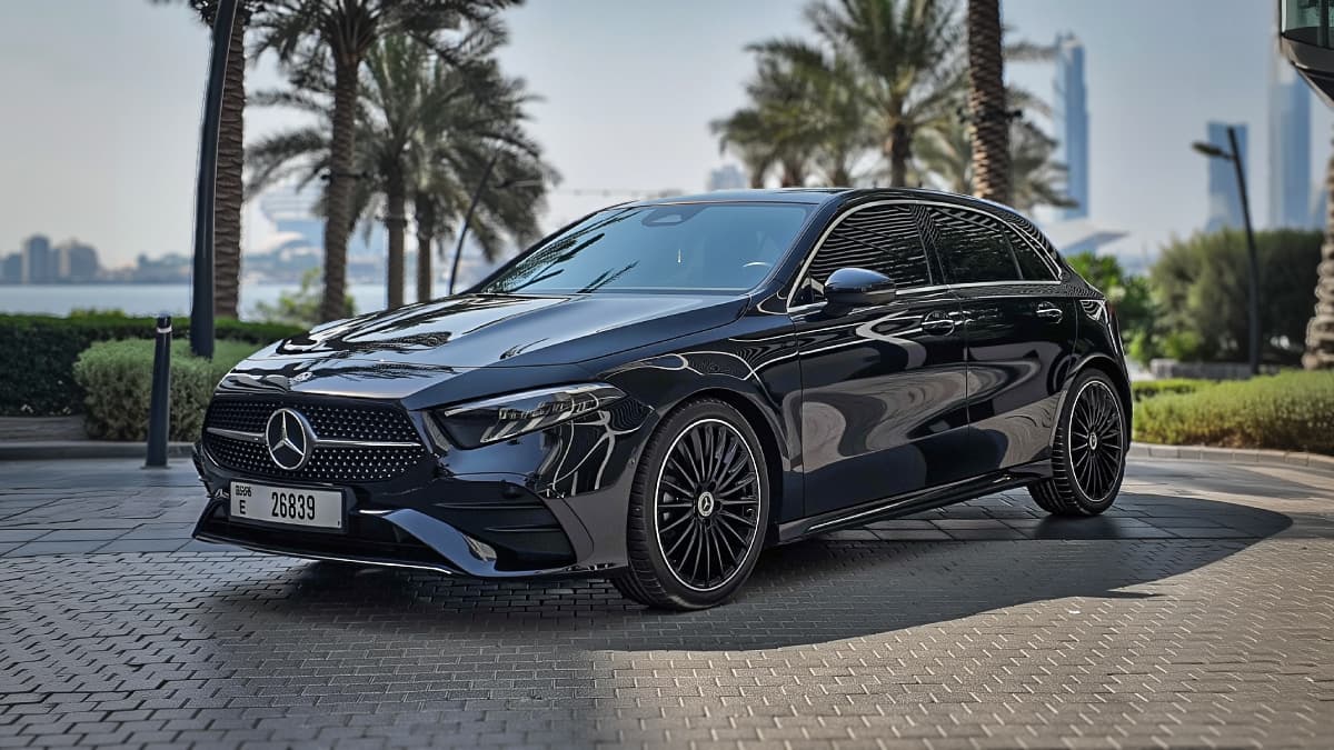 Luxury car available for rent in Dubai