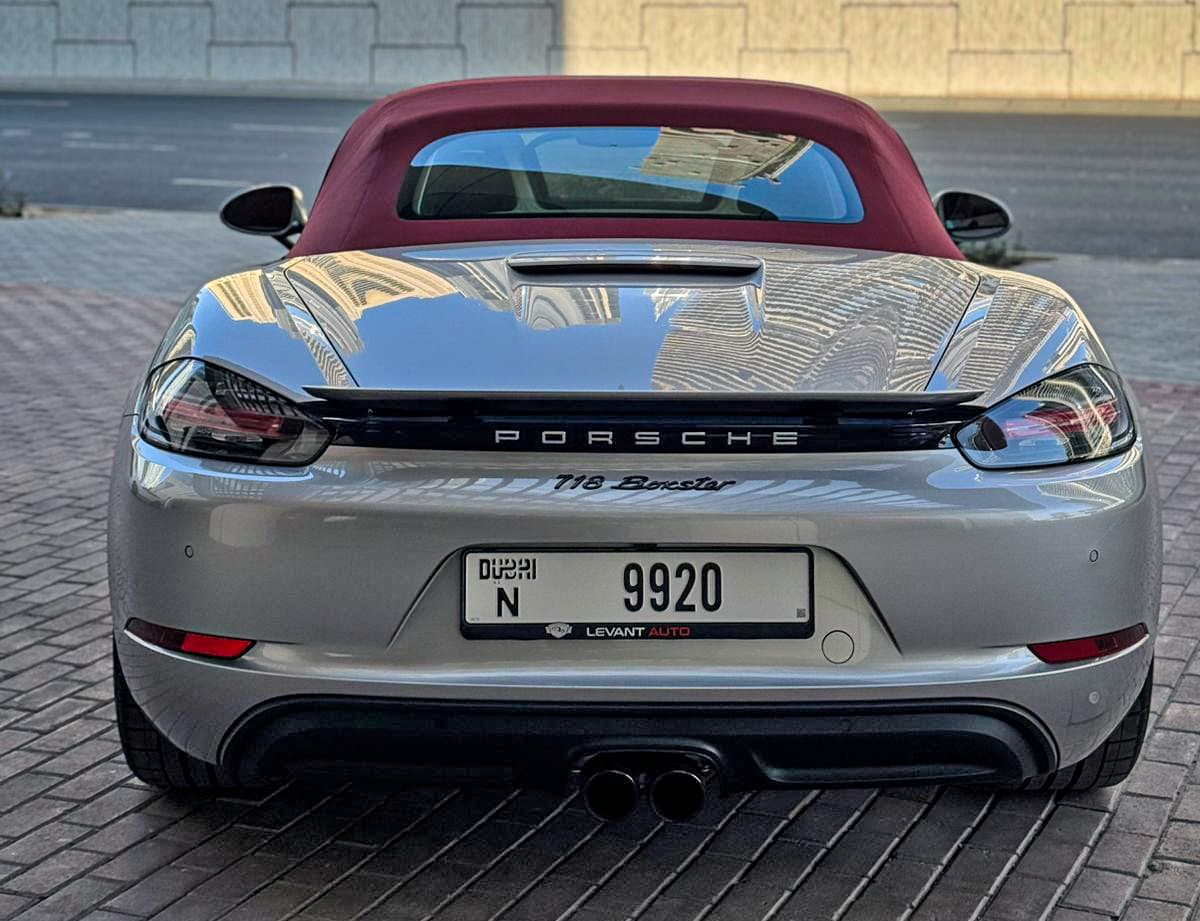 Porsche 718