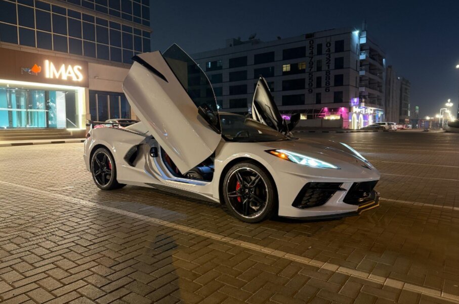 Foto 1 von Corvette C8 2025