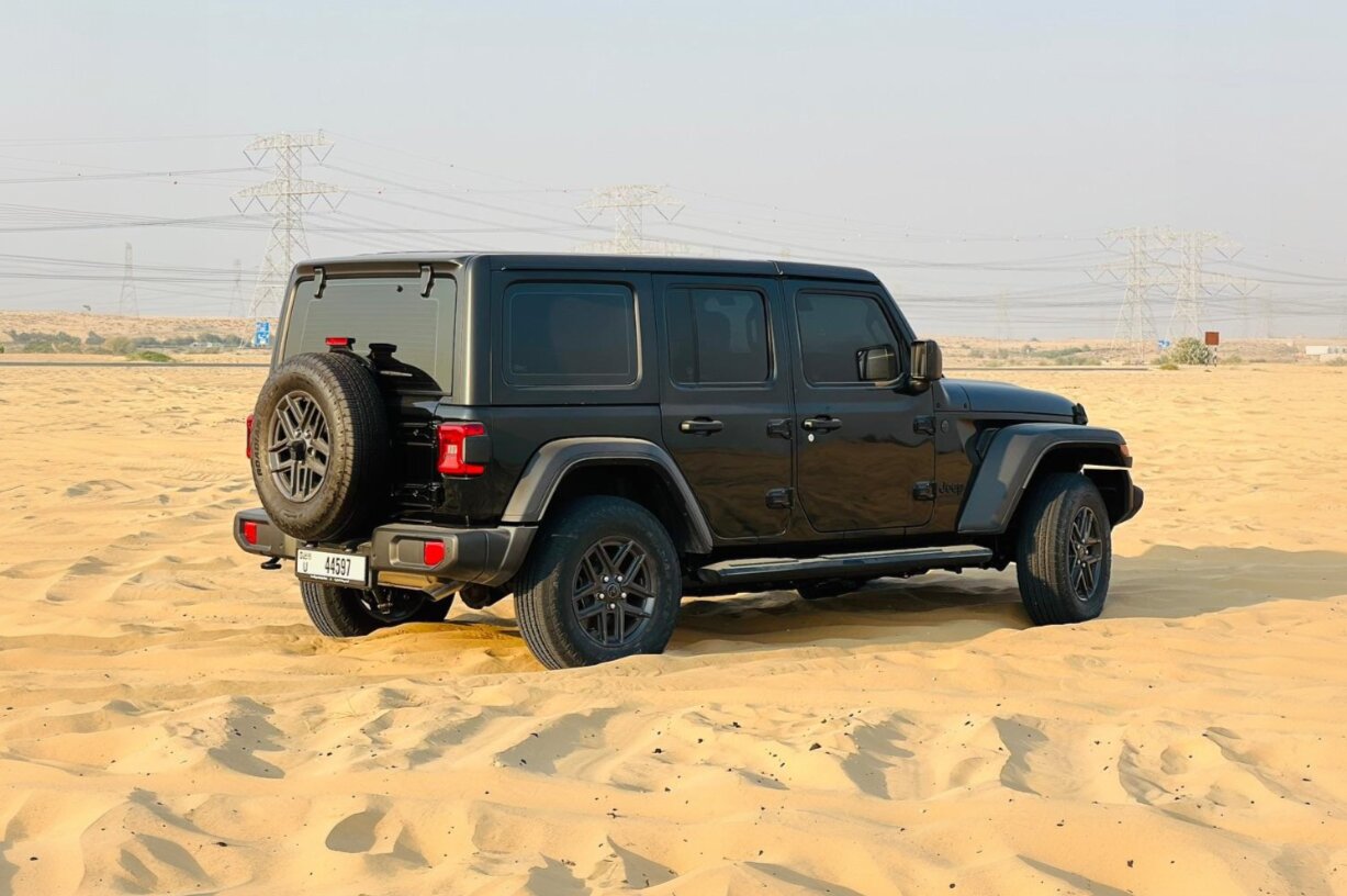 Foto 2 di Jeep Wrangler 2025