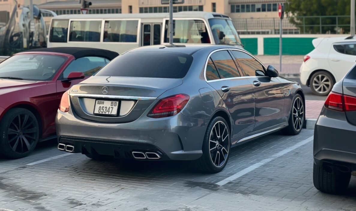 Foto 2 di Mercedes Classe C 2025