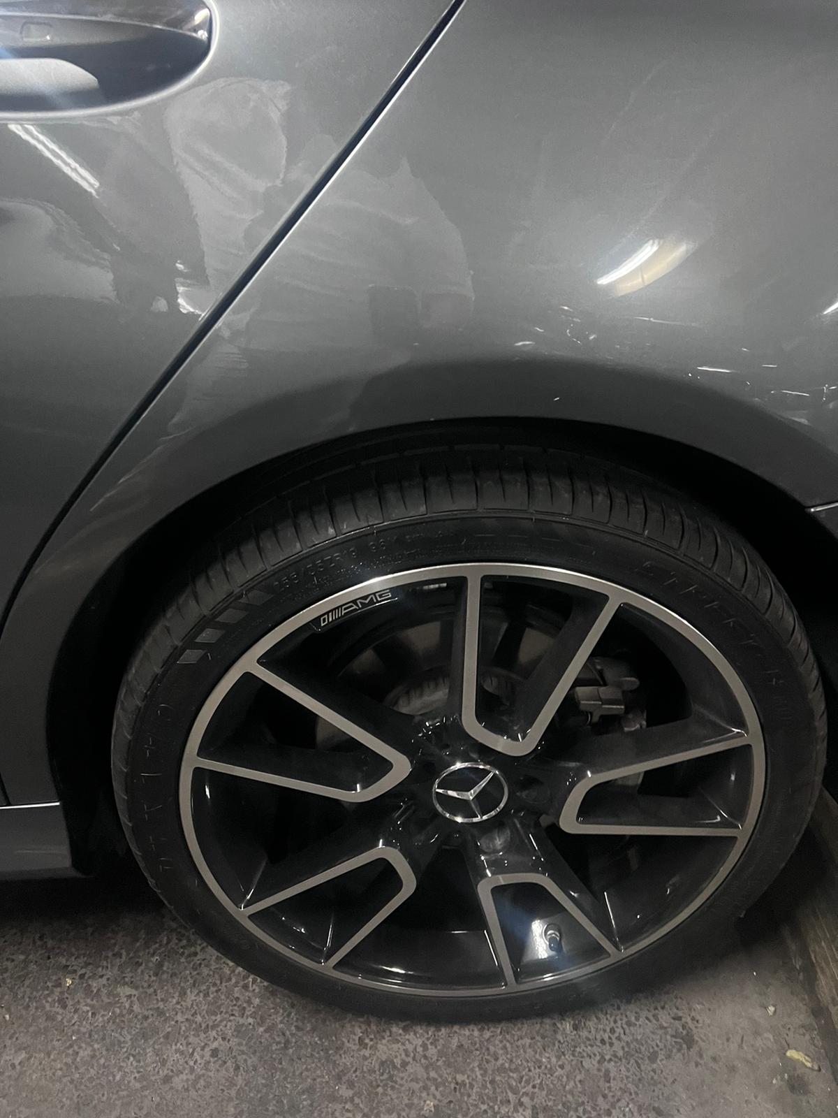 Foto 5 di Mercedes Classe C 2025