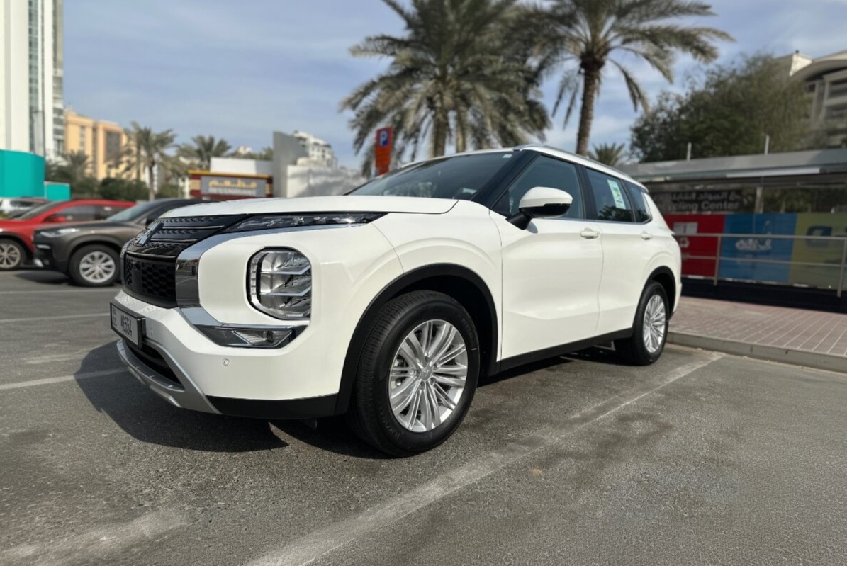 Foto 2 von Mitsubishi Outlander 2025