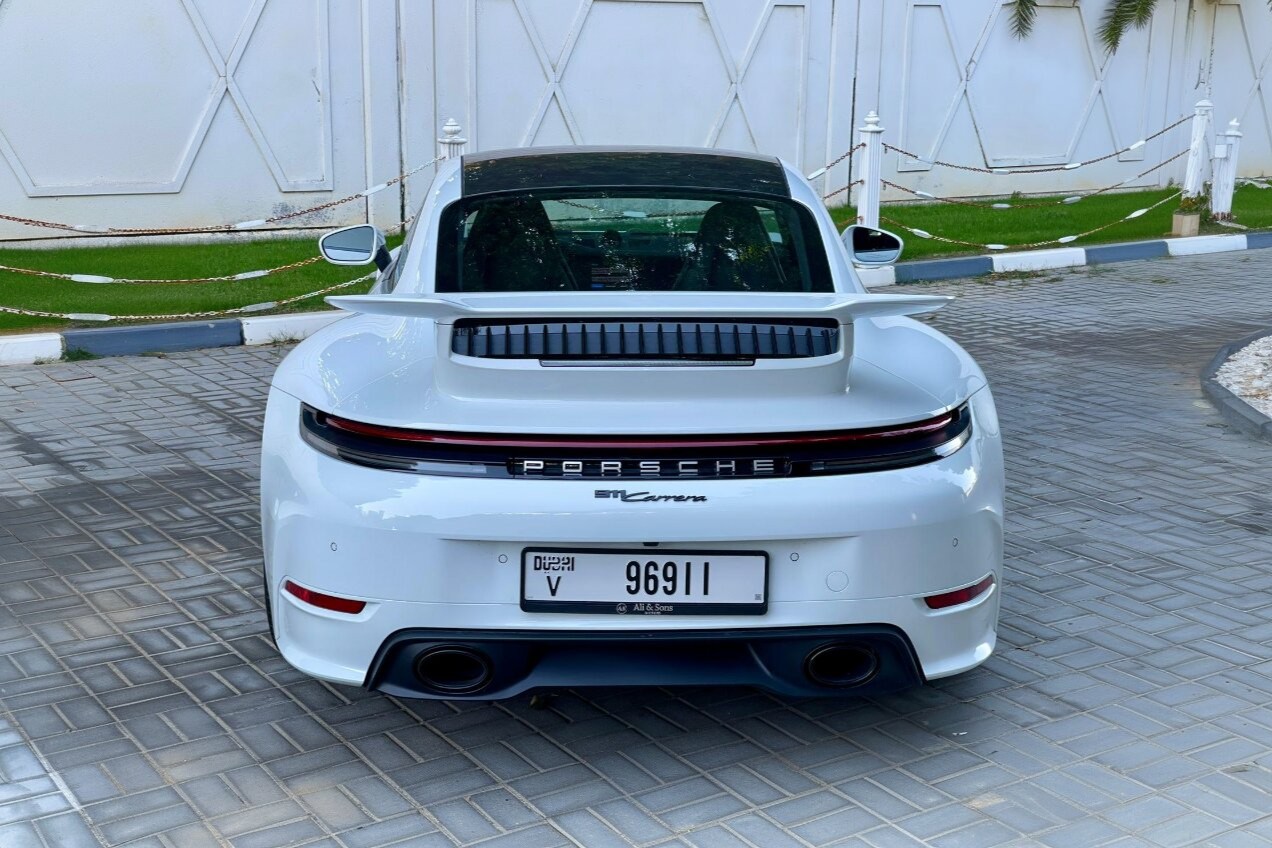 صورة 5 لـ Porsche 911 2025