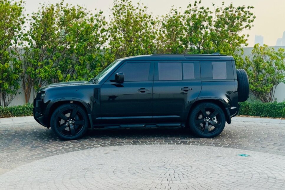 Range Rover Defender 2025 photo 4