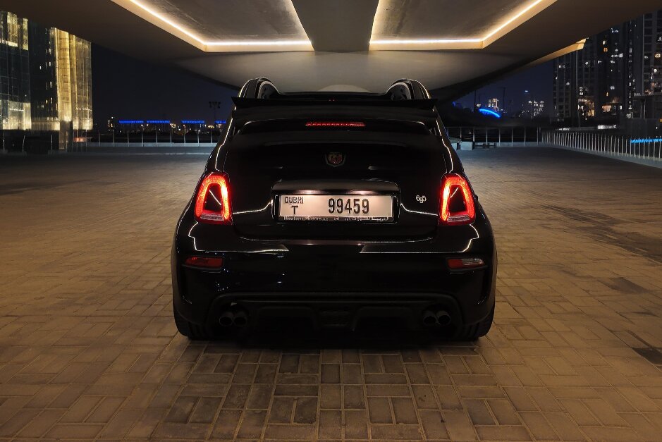 Abarth 695 2024 photo 3