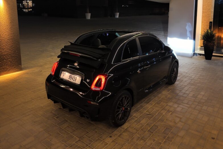 Abarth 695 2024 photo 4