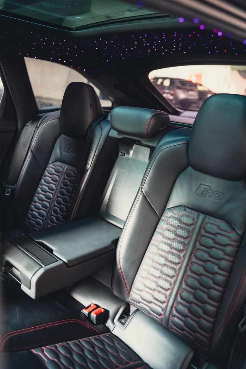 Luxury car available for rent in Dubai