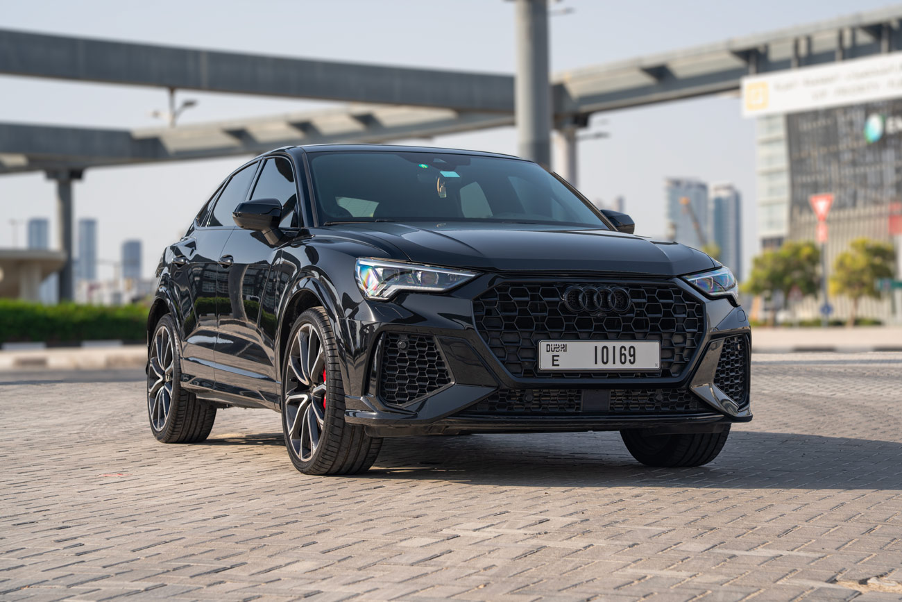 Audi RS Q3 2023 photo 2