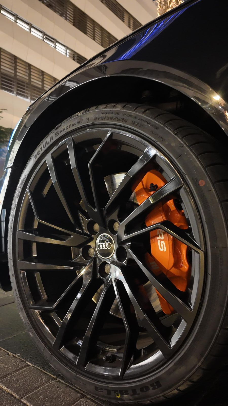 Bild 4 på Audi RS4 (HERMES INTERIOR) 2023