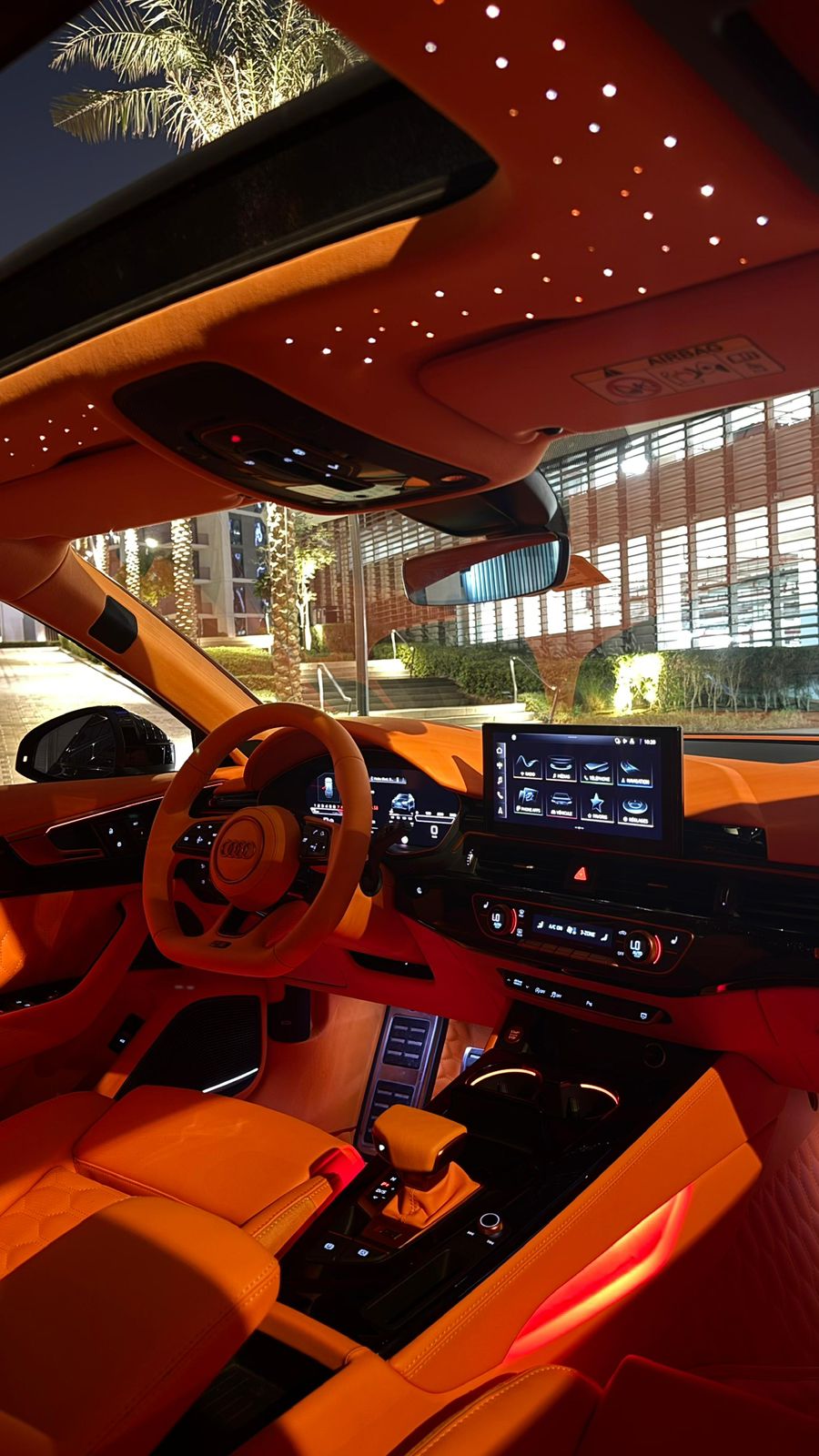 Bild 6 på Audi RS4 (HERMES INTERIOR) 2023