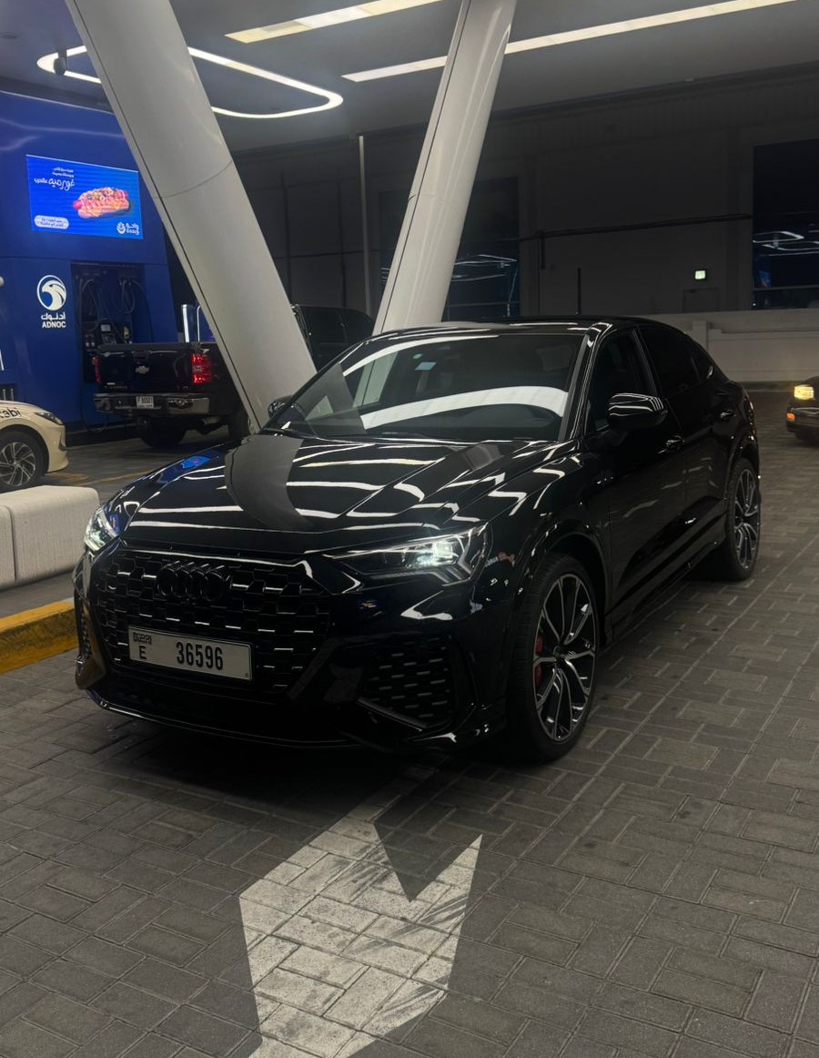 Luxury car available for rent in Dubai