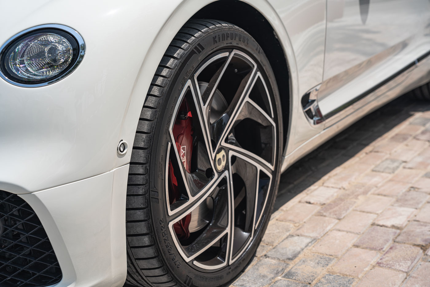 Bentley Continental GT Coupe 2023 photo 7