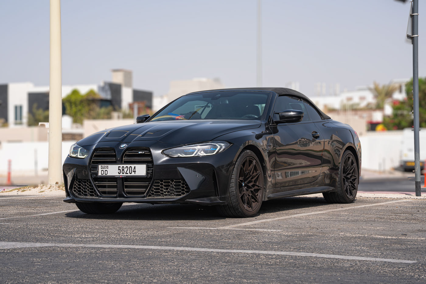 Foto 1 di Bmw M4 Competition Convertible - Black Sapphire Metallic 2024