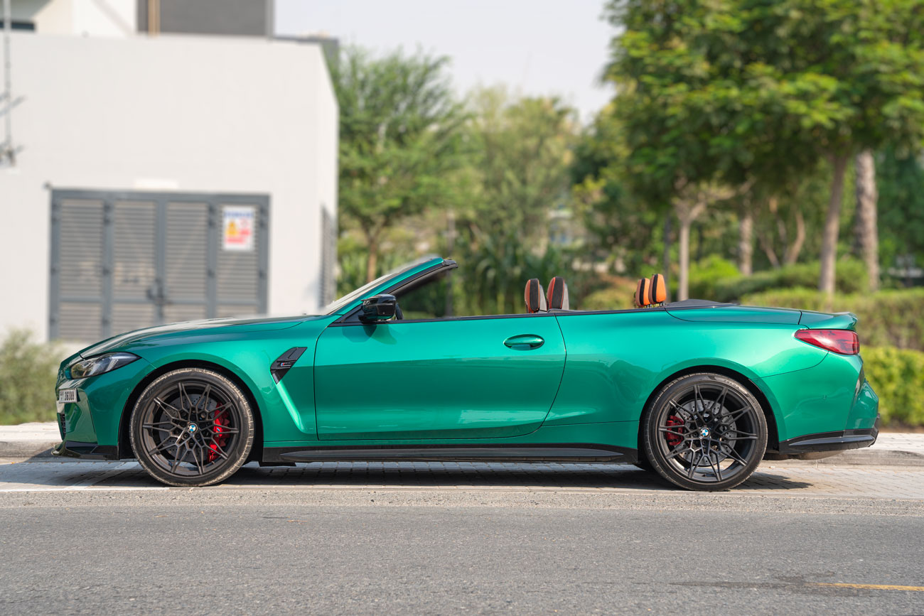 Foto 2 von Bmw M4 Competition xDrive Convertible - Isle of Man Green Metallic 2024