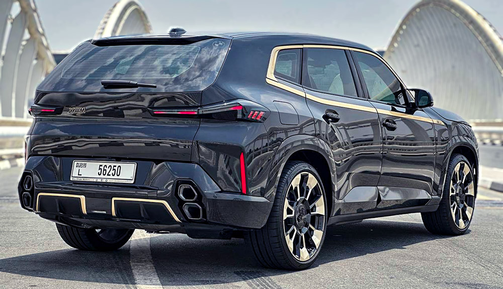 Luxury car available for rent in Dubai