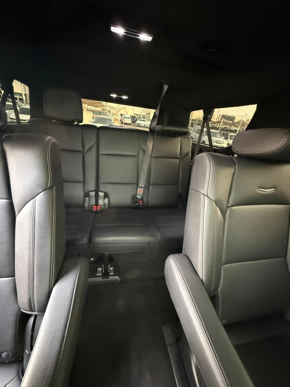 Luxury car available for rent in Dubai