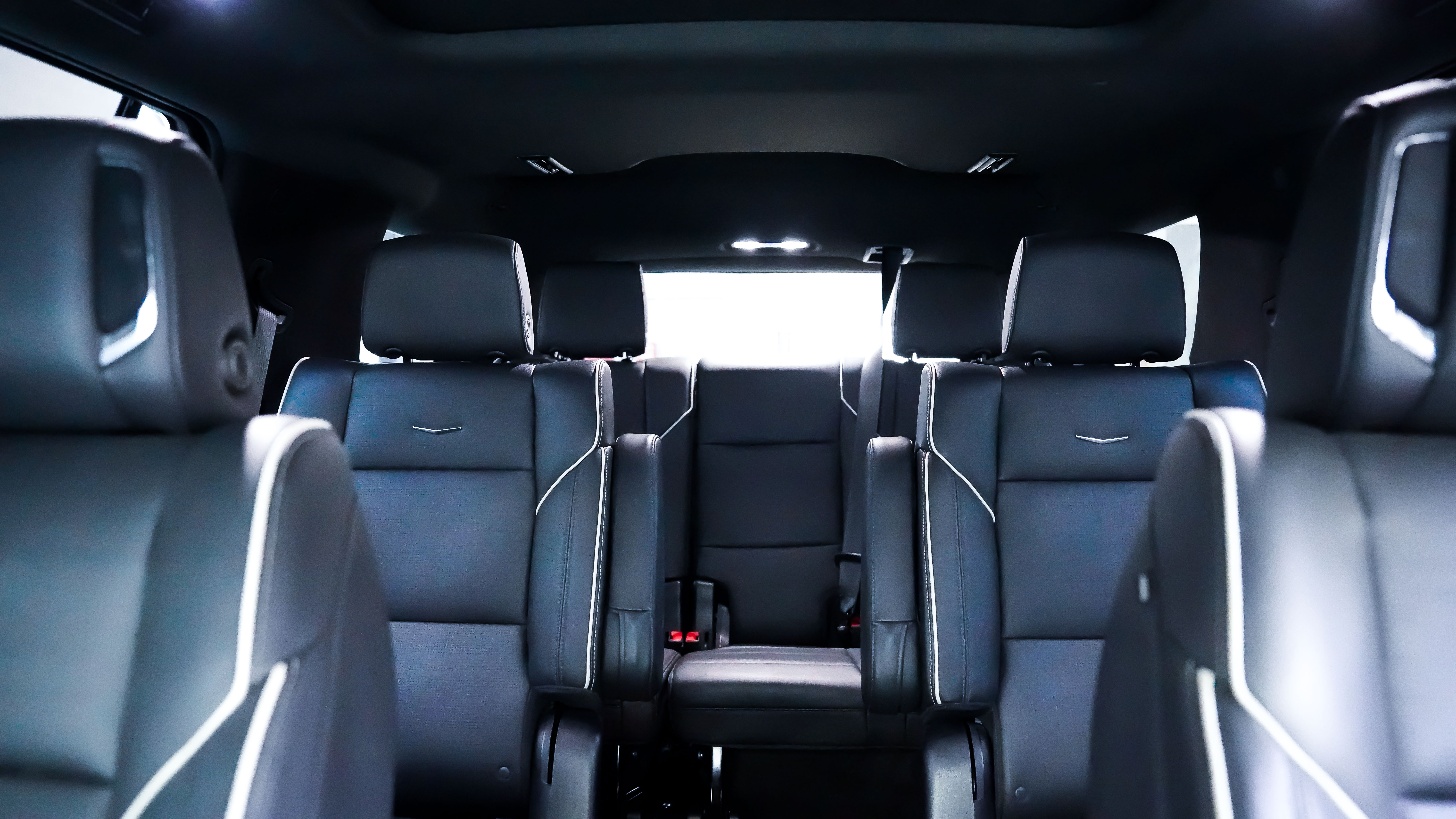 Luxury car available for rent in Dubai