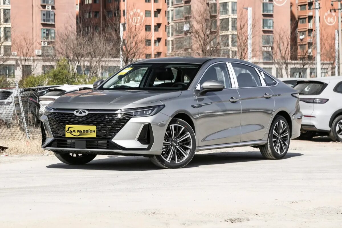 Chery Arrizo 8