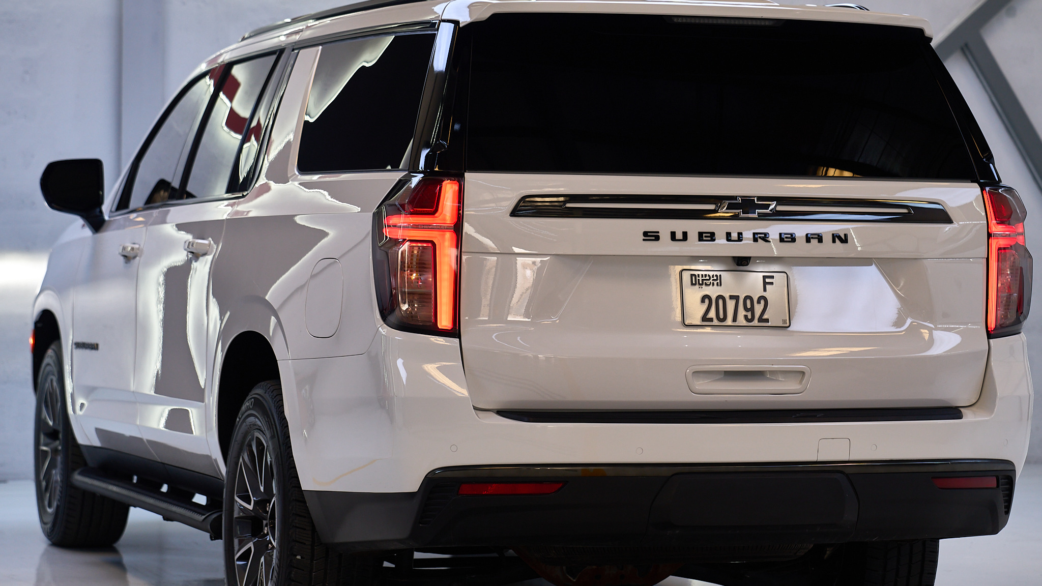 Luxury car available for rent in Dubai