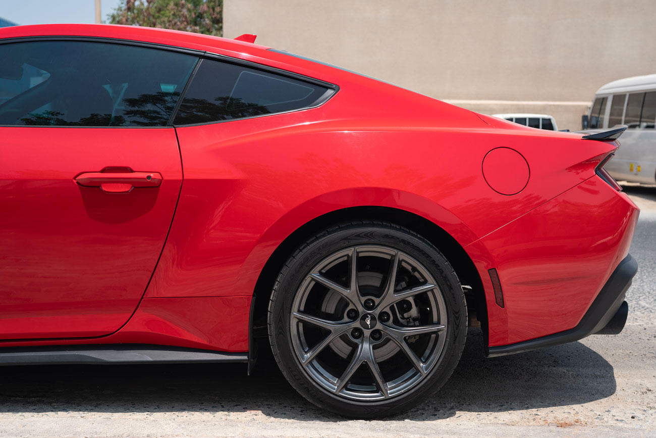 Ford Mustang Coupe 2023 photo 4