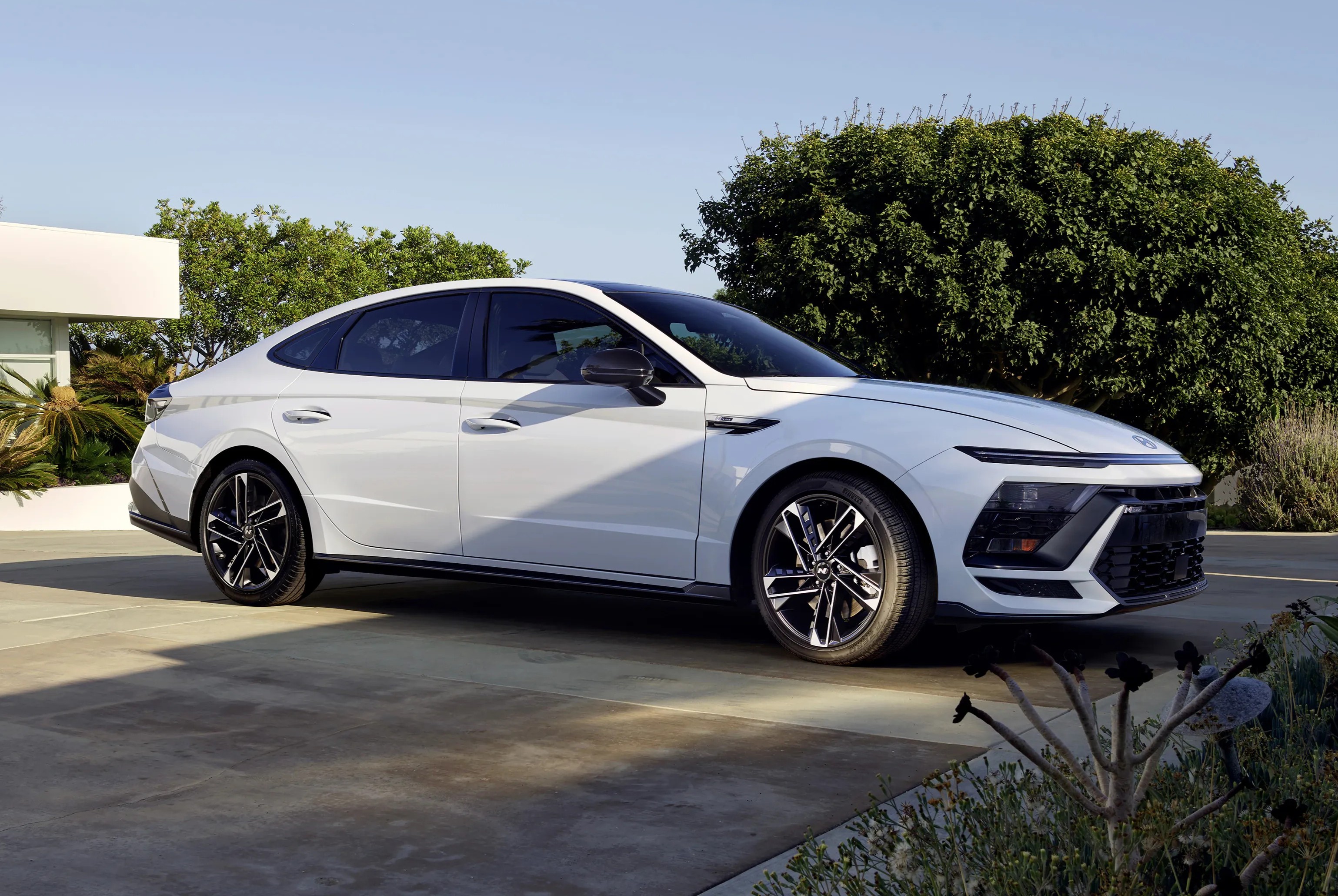 Hyundai Sonata 2026 photo 1
