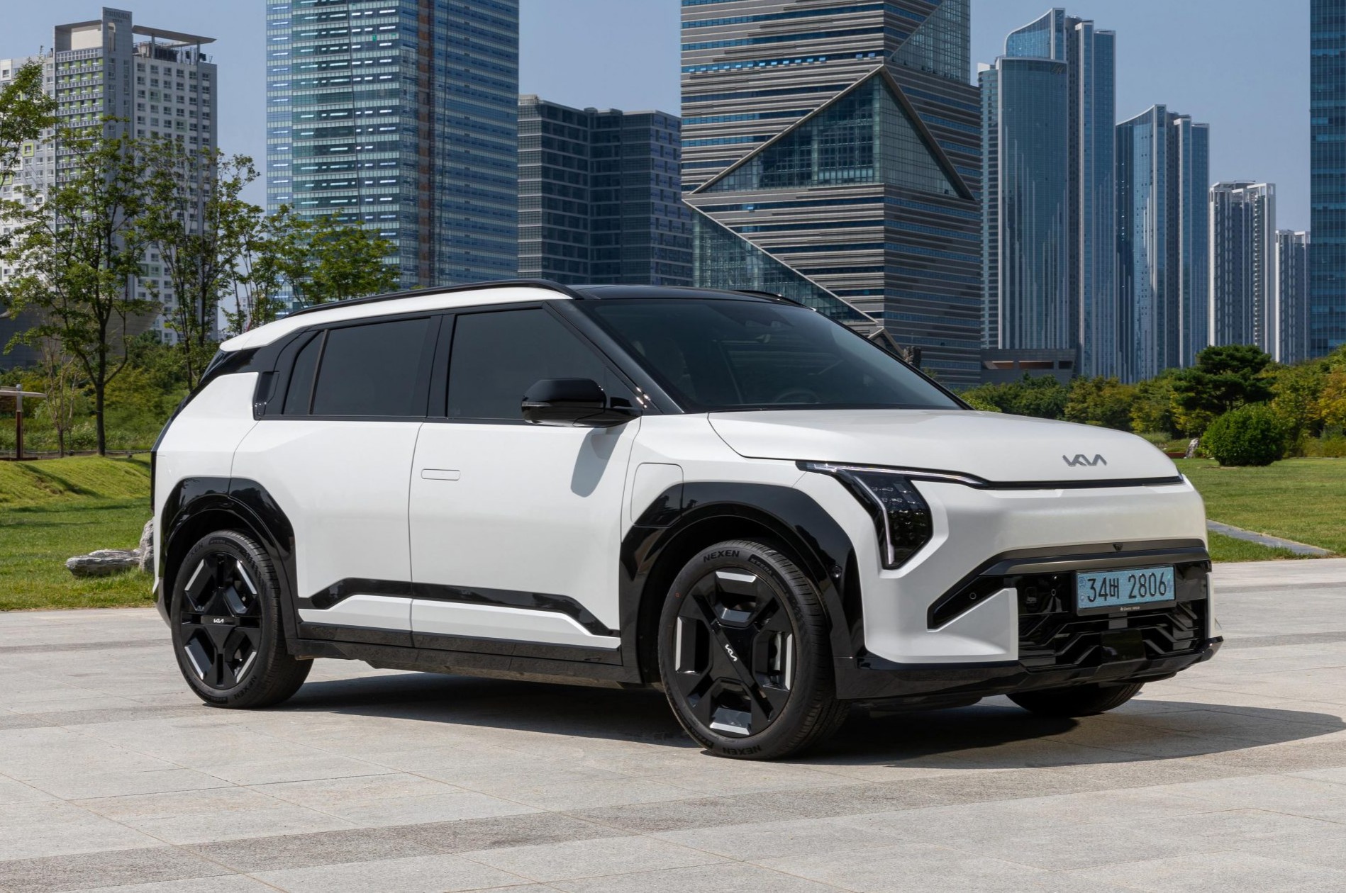 Kia EV3 2026 photo 1