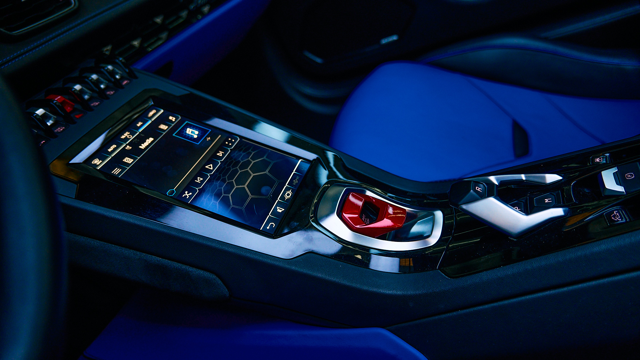 Luxury car available for rent in Dubai