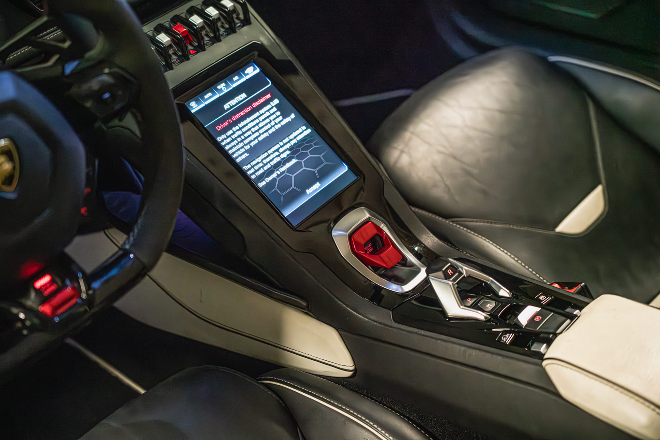 Lamborghini Huracan EVO Spyder 2024 photo 8