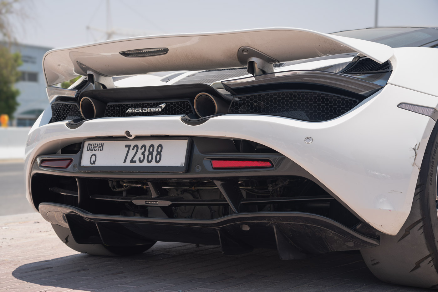 McLaren 720S Coupe - White 2023 photo 3