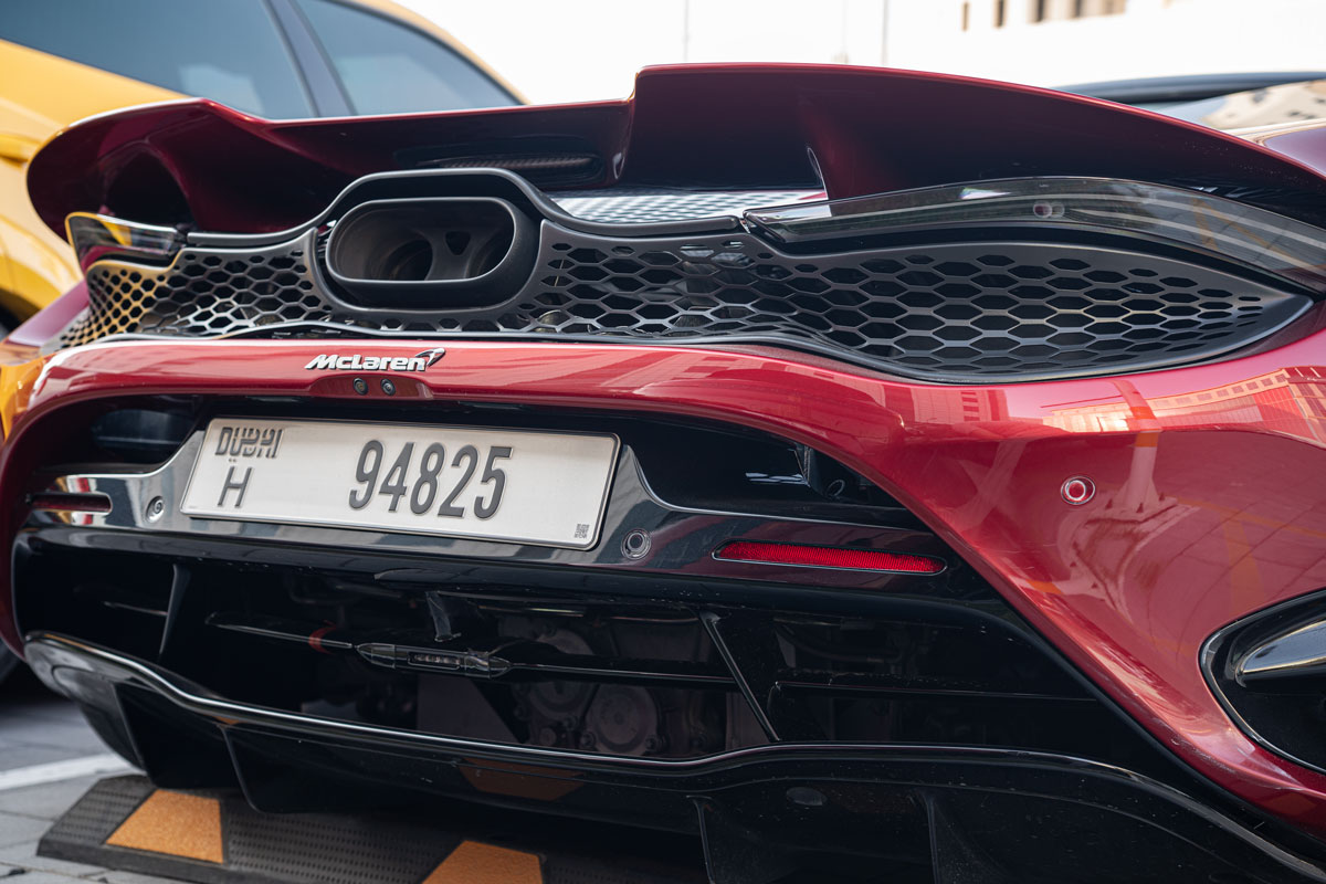 McLaren 750s Red 2024 photo 4