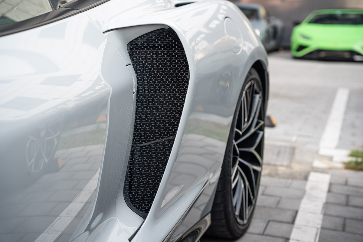 Foto 4 di McLaren 750s White 2023