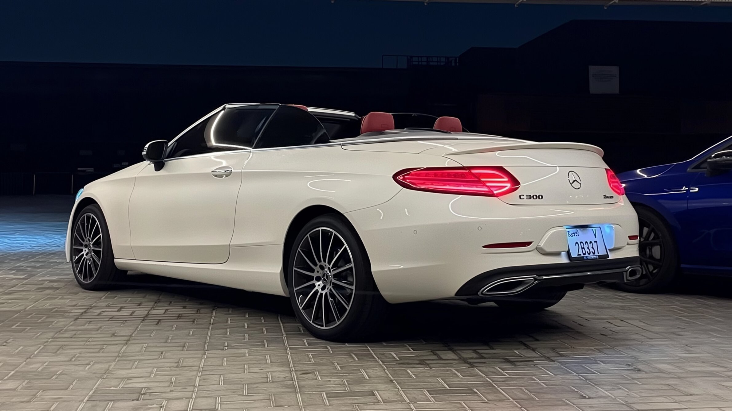 Luxury car available for rent in Dubai