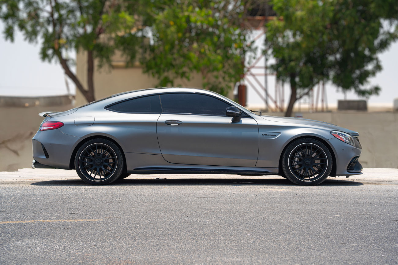 Mercedes C63 AMG Coupe 2023 photo 2