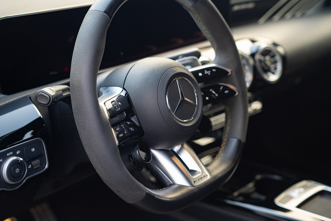 Mercedes CLA CLA 45 S AMG - MANUFAKTUR Mountain Grey Magno 2024 photo 6