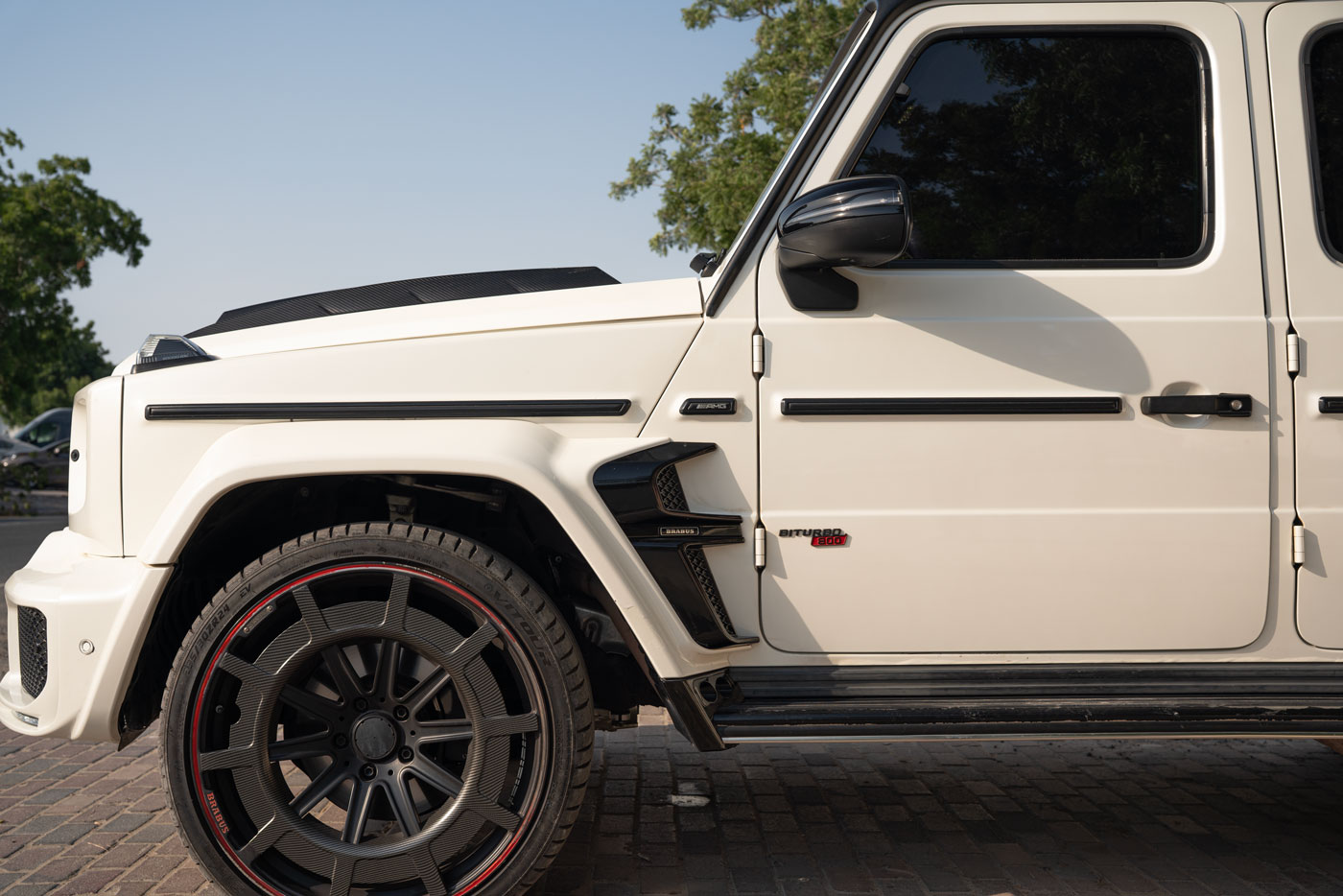 Foto 5 di Mercedes Classe G 63 AMG BRABUS G800 - White 2023
