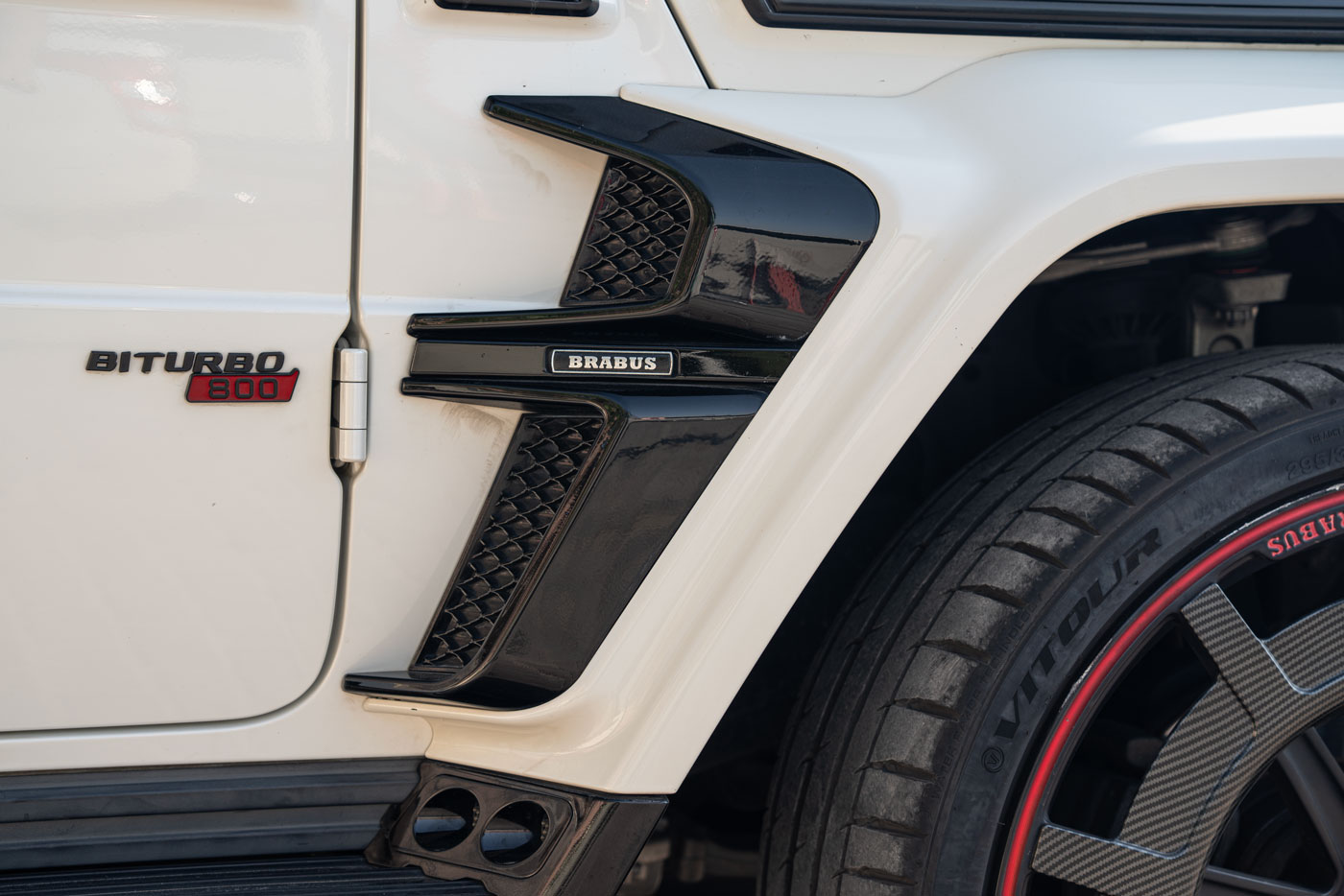 Foto 4 di Mercedes Classe G 63 AMG BRABUS G800 - White 2023