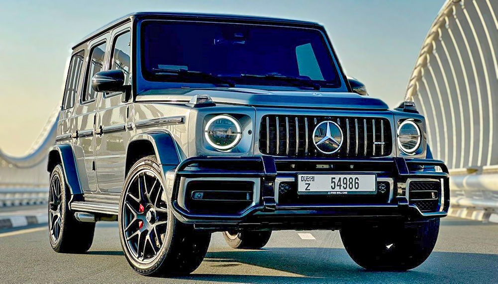 Luxury car available for rent in Dubai