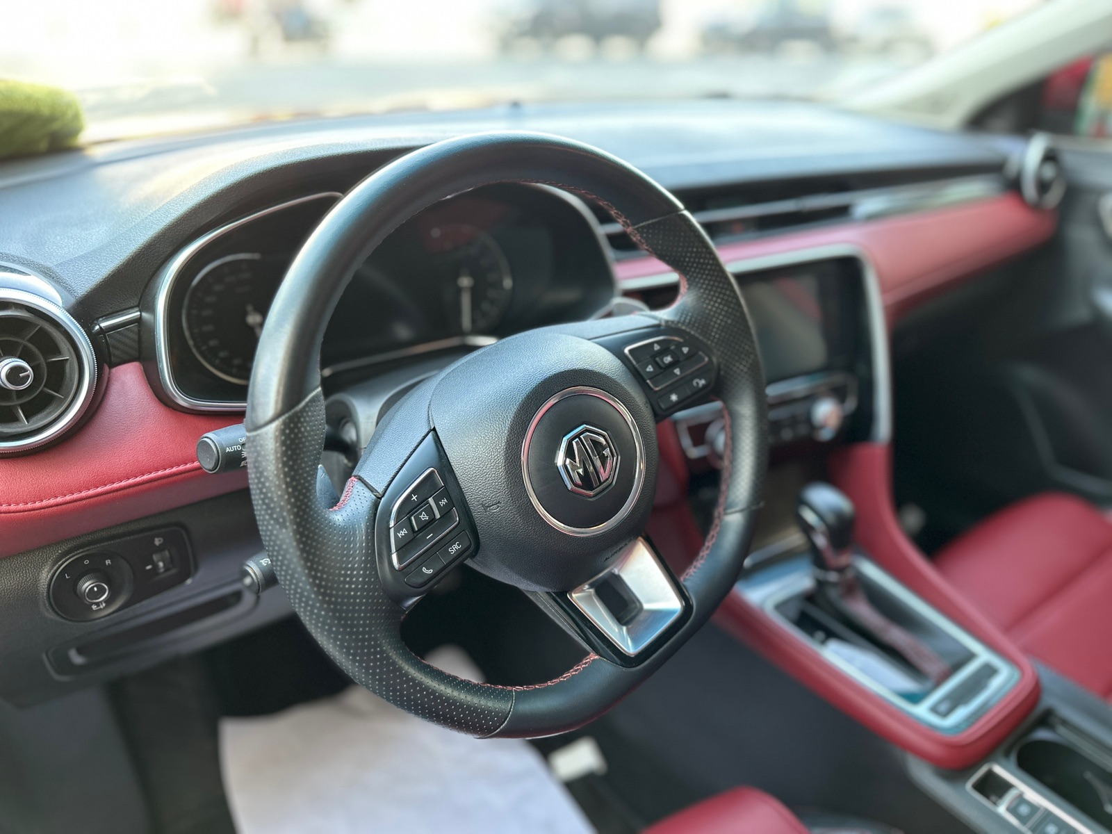 Photo 5 de MG 6 2025