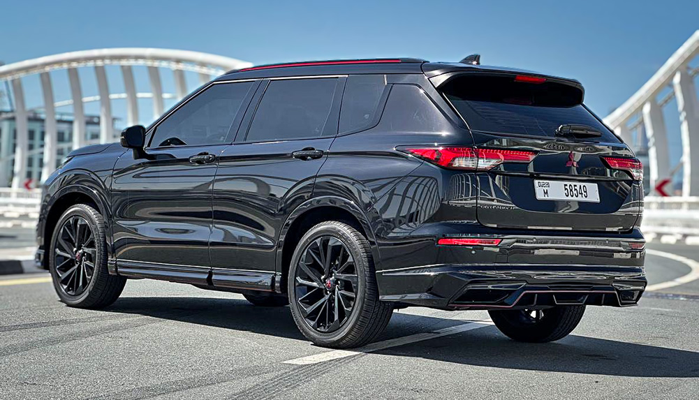 Luxury car available for rent in Dubai