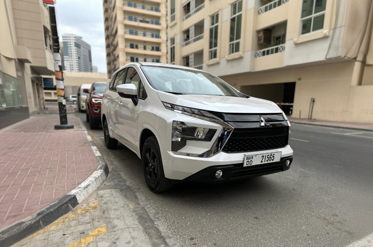 Photo 3 de Mitsubishi Xpander 2025