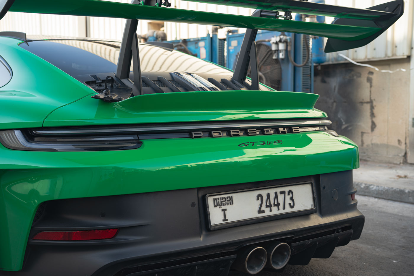 Porsche 911 GT3 RS - Python Green 2025 photo 3