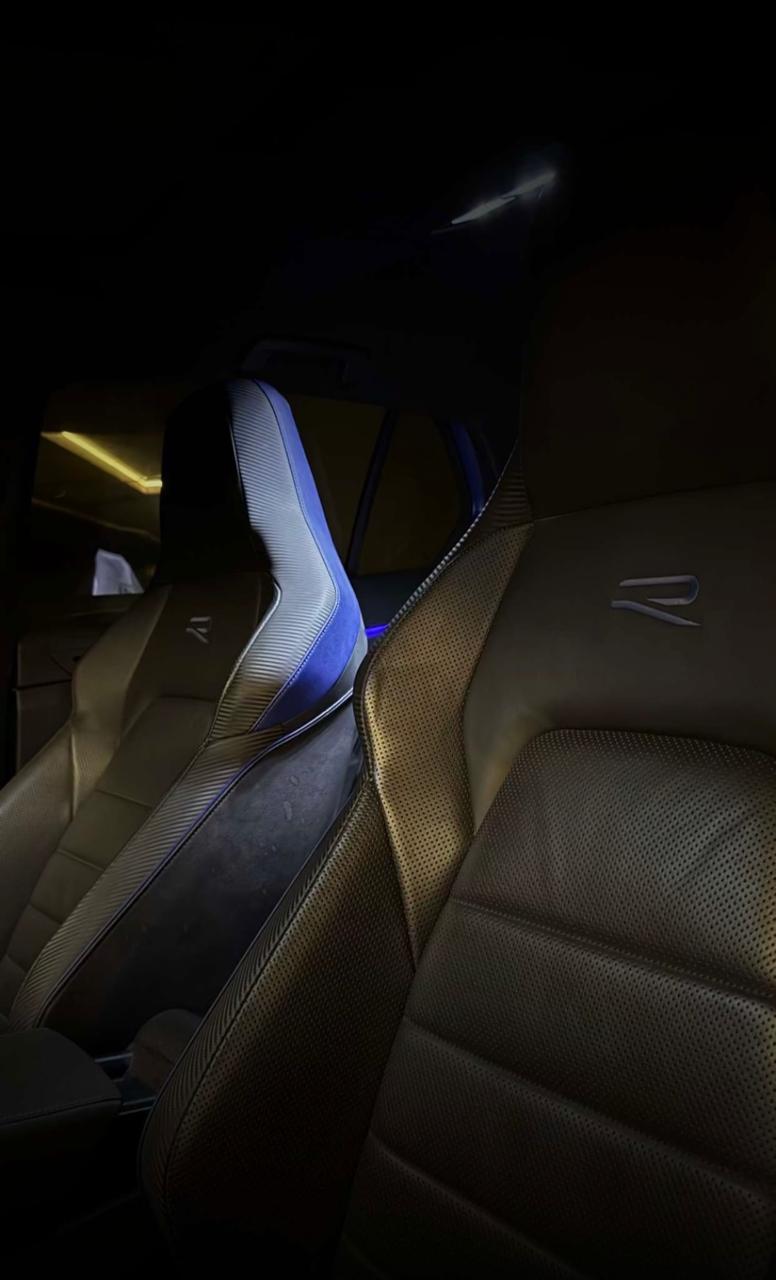 Luxury car available for rent in Dubai