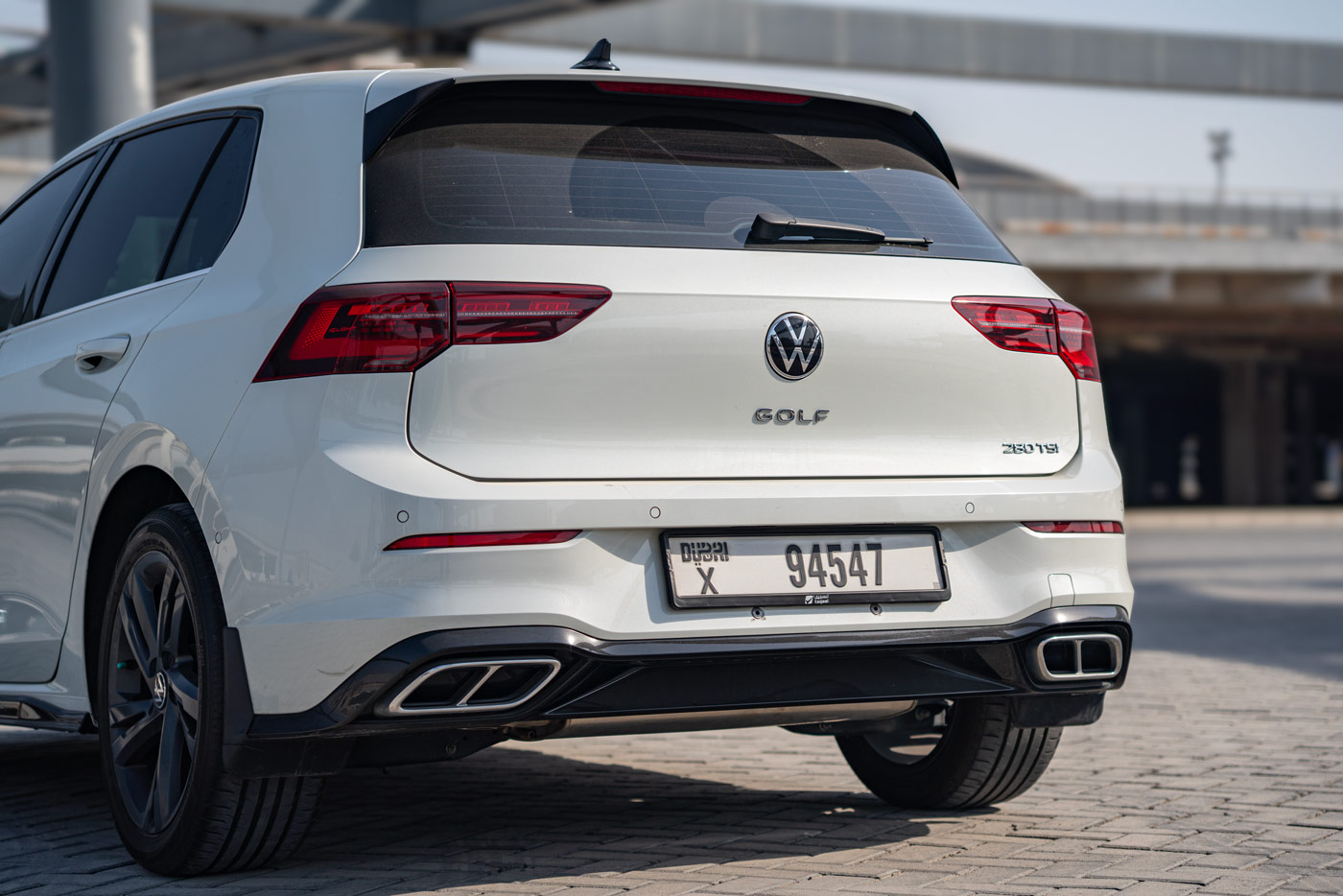 Volkswagen Golf 8 R-Line 2024 photo 2