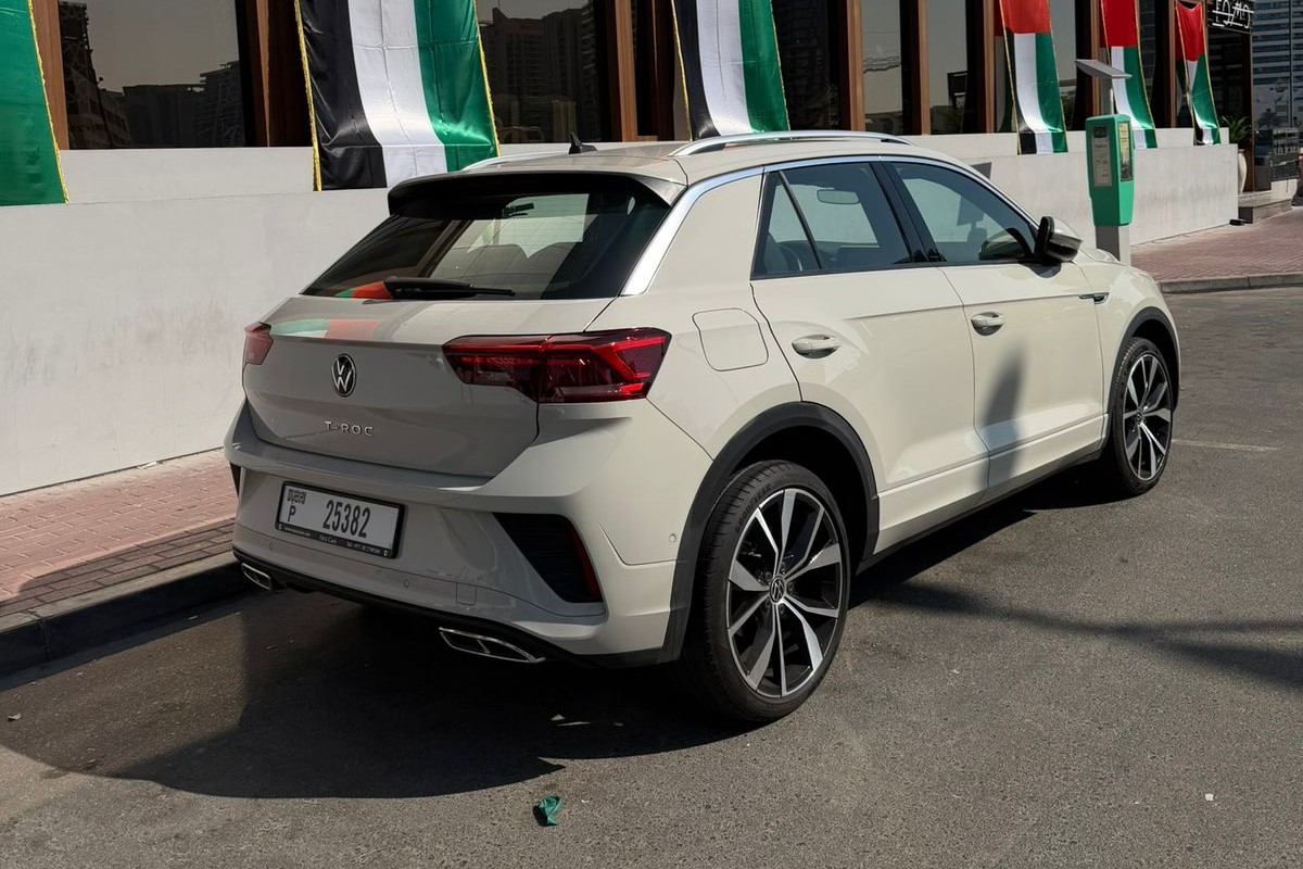 Foto 2 di Volkswagen T-Roc