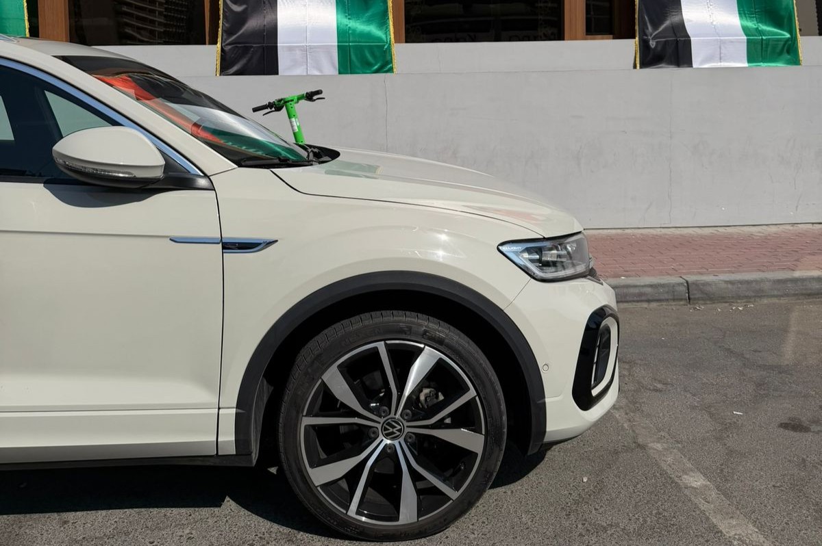 Foto 3 di Volkswagen T-Roc